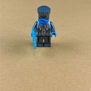 LEGO Ninjago Legacy Rebooted- Zane Minifigure- 71731 NJ647 2"
